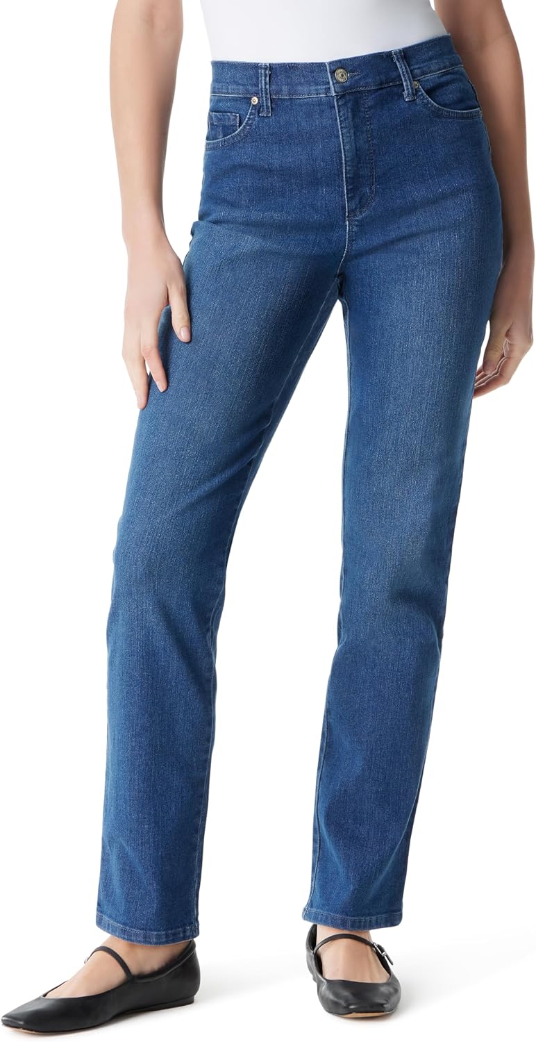 81uehrFtU2L._AC_SL1500_.jpg Women's Classic Tapered Jeans - Image 1